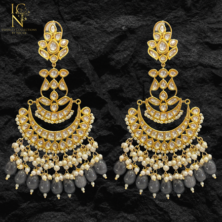 Tyaani Kundan - Black