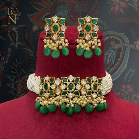 Uncut Kundan set - Emerald green